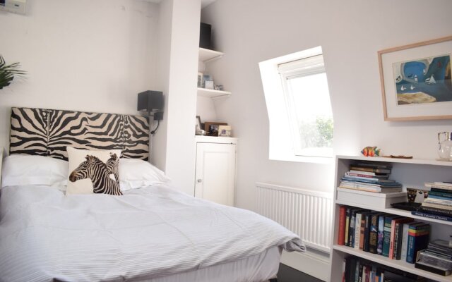 3 Bedroom House in Fulham