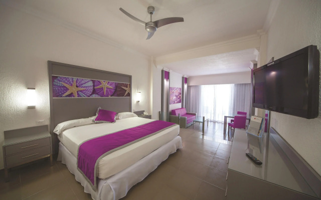 Hotel Riu Cancun -  Adults Only - All Inclusive