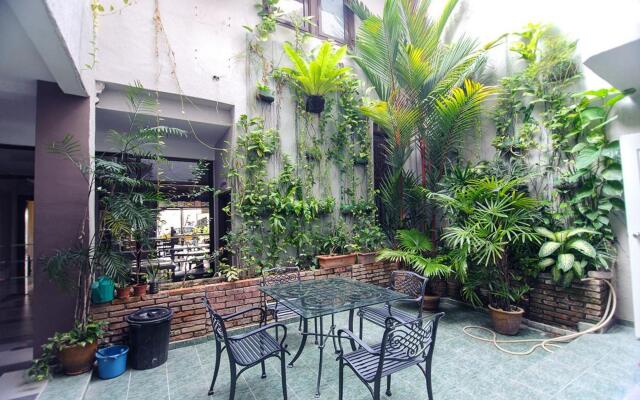 Cheng Ho Residence
