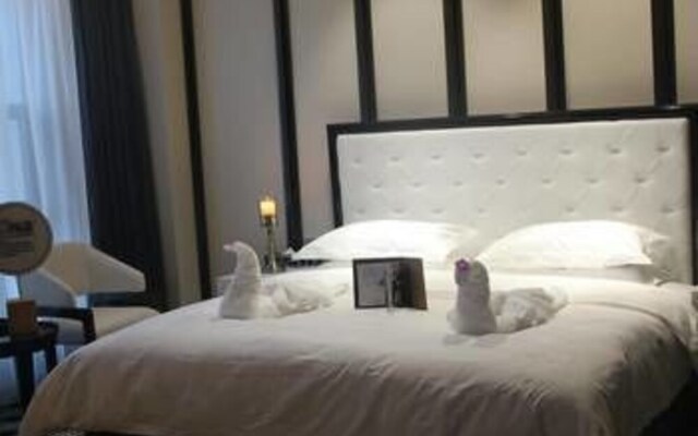 Crystal International Hotel