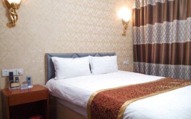 Yanling Hongtai Business Hotel