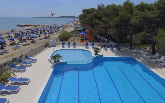 Villaggio Gabbiano Beach