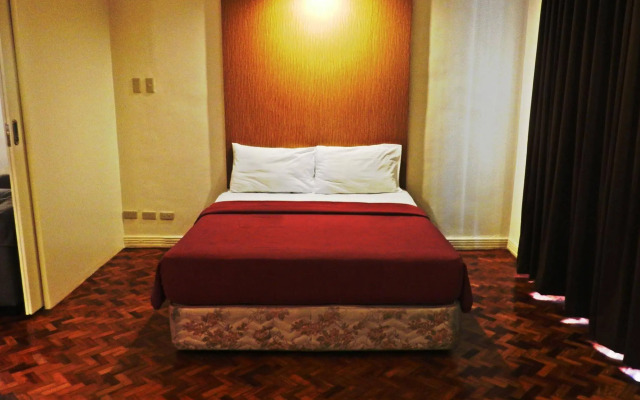 Salcedo Suites