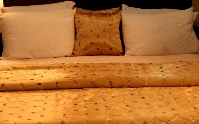 Residency Hotel Twin House