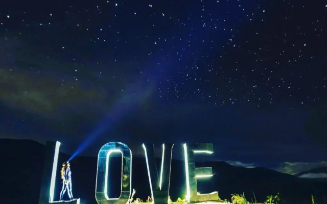 Tunas & Cabras Hotel