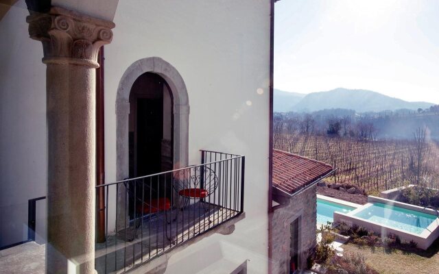 Podere Castel Merlo Resort