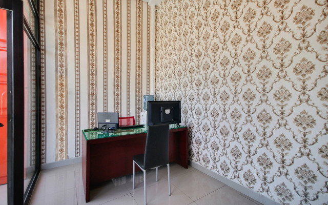Shinta Guesthouse by OYO Rooms