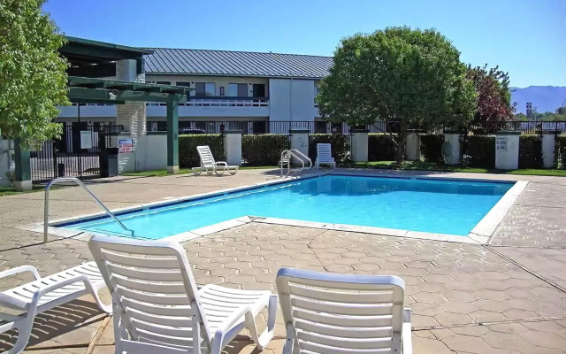 Motel 6 Ogden, UT - 21st Street