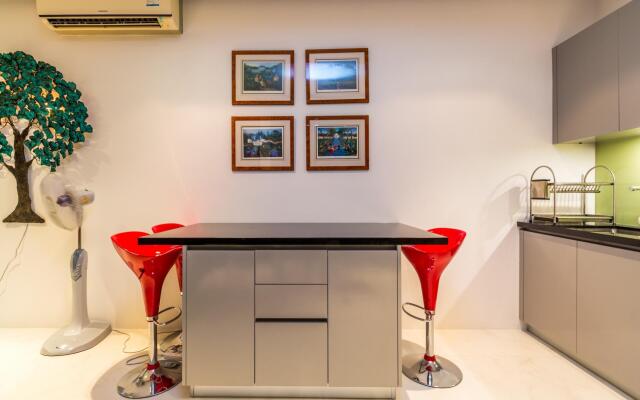 Kamala Sea View villa with private pool and rooftop jacuzzi