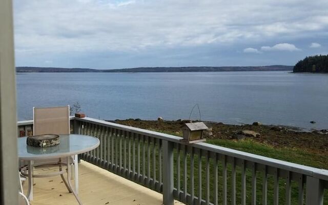 Sorrento Sunrise Cottage - Two Bedroom Home