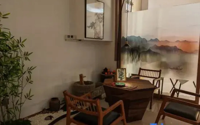 Luguang Lijing Hotel