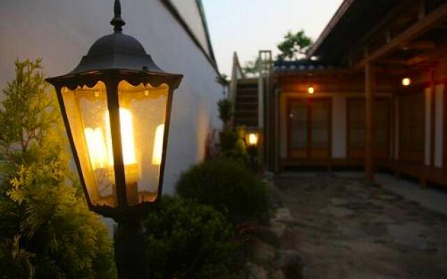 Jeonju Cheongnaru Pension