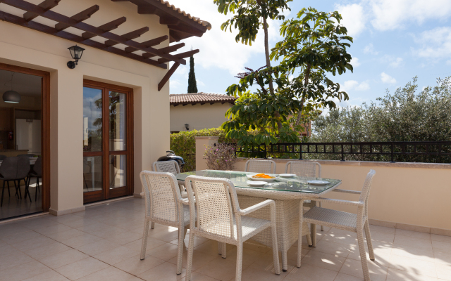 Aphrodite Hills Rentals – Junior Villas