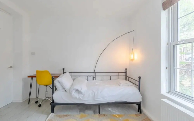 Cosy 2 Bedroom Flat Near Abbey Road