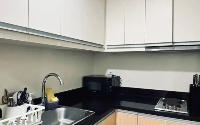 Spacious & Chic Loft Haven