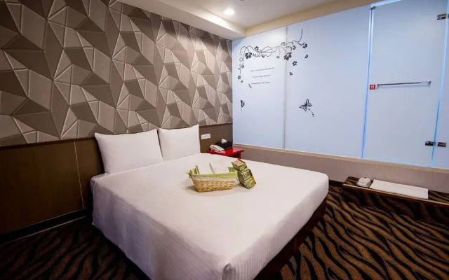 Diary Of Taipei Hotel - Ximen Station