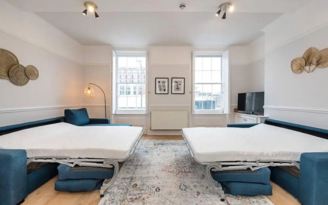 Host Apartments Seel St Townhouse Apt II