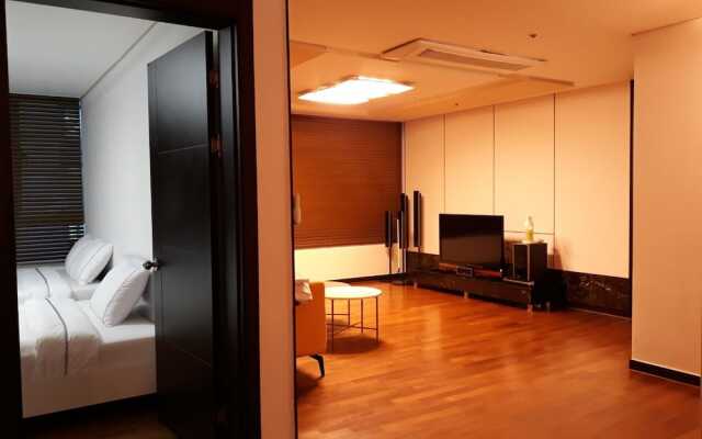 Magellan 21 Asterium