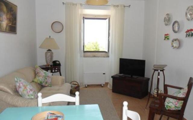 Casa Do Avô In Montejunto