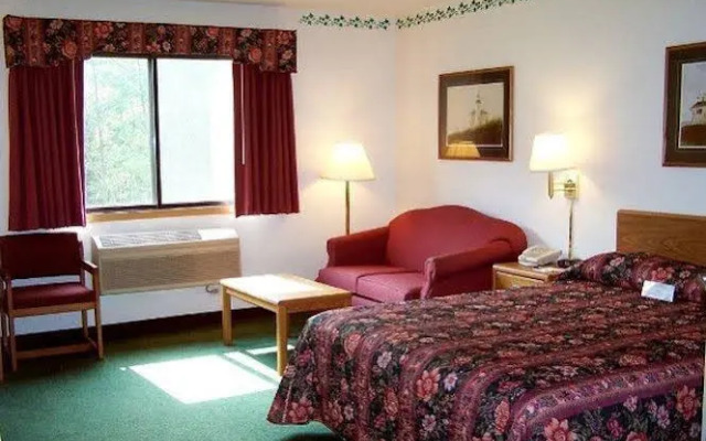 Tivoli Inn And Suites