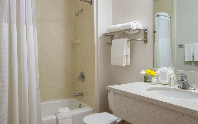 Safari Inn, a Coast Hotel