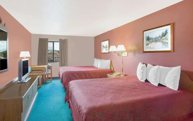 Days Inn Custer