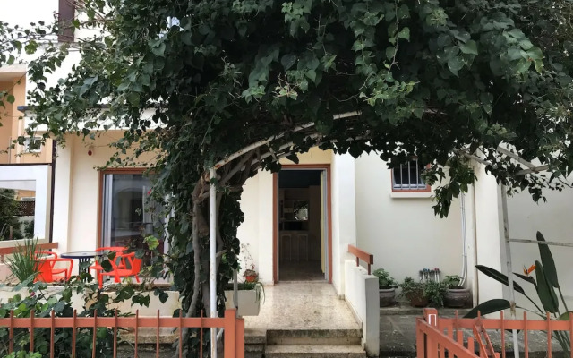 Color Cyprus Dhekelia Apartments