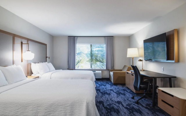 Fairfield Inn and Suites by Marriott Kelowna