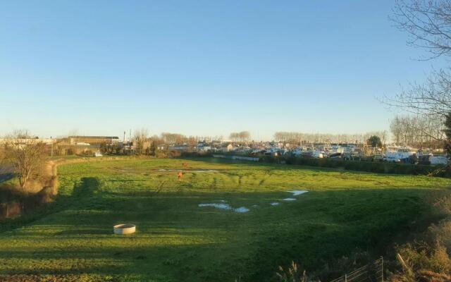 B&B HOTEL Ouistreham