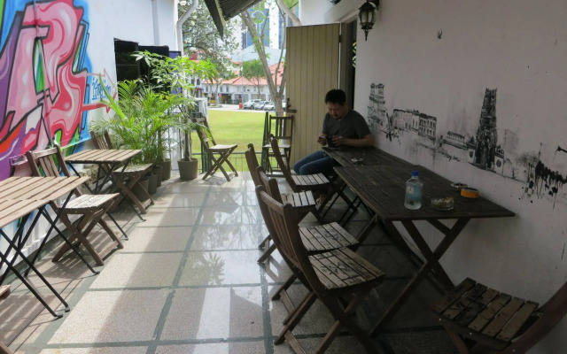 BEAT. Arts Hostel Chinatown