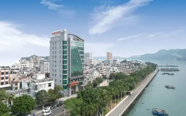 Vienna Hotel (Shanwei Feicui Bay)