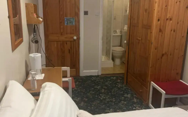Ashmore House B&B