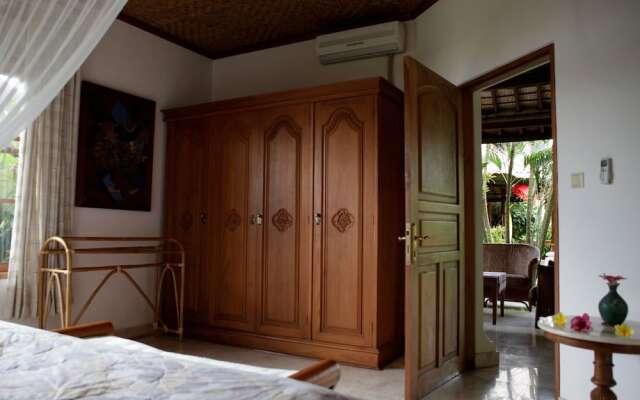 Villa Kompiang Bali