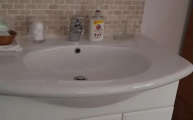 Holly House Bed & Breakfast