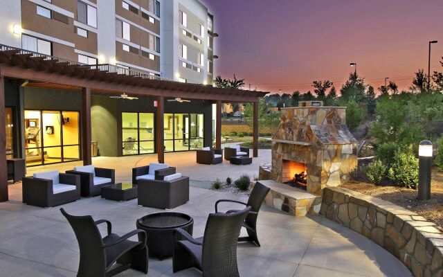 Courtyard by Marriott Raleigh North/Triangle Town Center