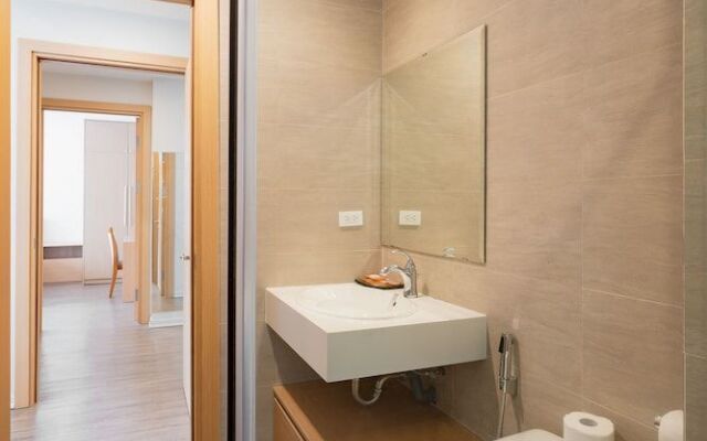 Apartment Tay Ho