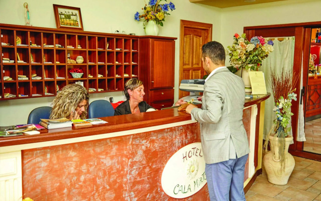 Hotel Cala Mirto
