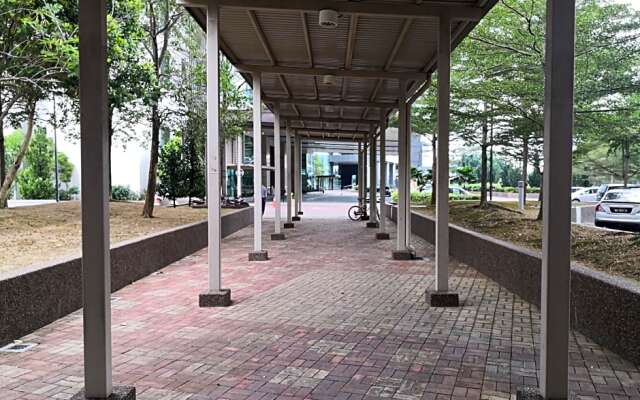 Work FrHome,10AM-6PM DAY USE, Shaftsbury@Cyberjaya