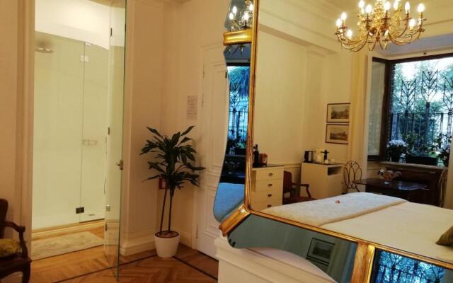 Colosseum Palace Star