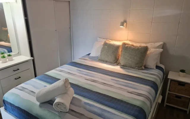 Sea-Hi Beachside Apartment