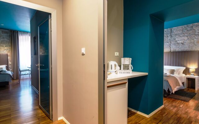 Riva Luxury Rooms