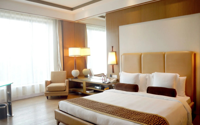 Crowne Plaza Hotel New Delhi Okhla by IHG