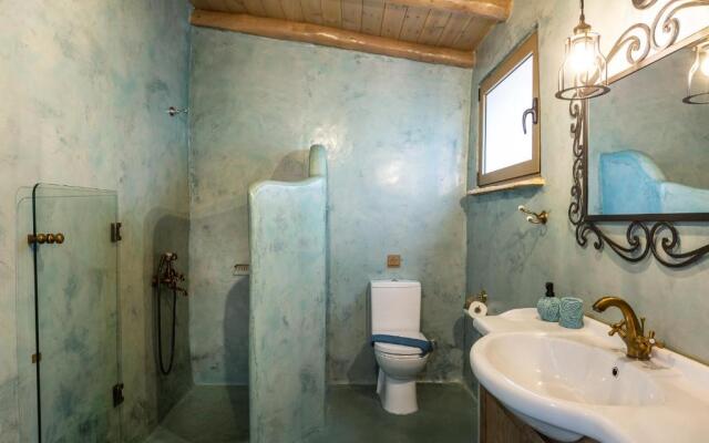 Vrisali Traditional Stone Villa