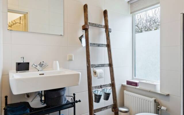 Enticing Holiday Home in Ruurlo with Garden