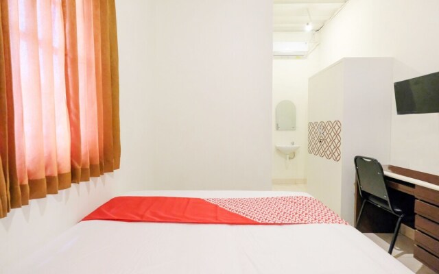 Andongkoe 64 Salatiga by OYO Rooms