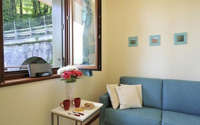 La Perla Di Sonenga - Giardino