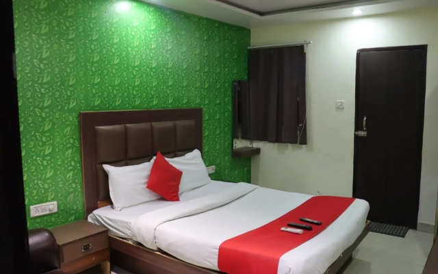 Hotel Ashiana Palace
