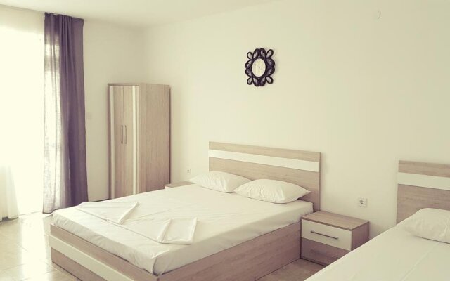 Guest House Natasha