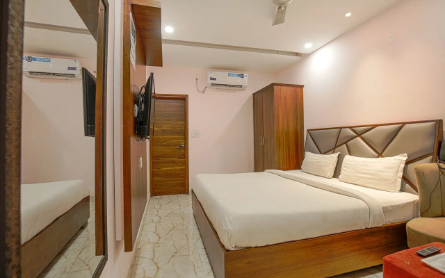 Fabhotel Stevia