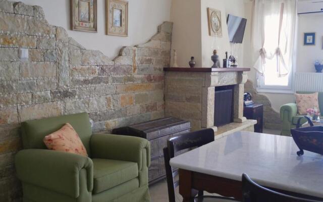 Sunset Menidi Apartment